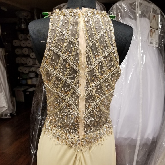 SOLD Light Gold Jersey Gown - Picture 5 of 7